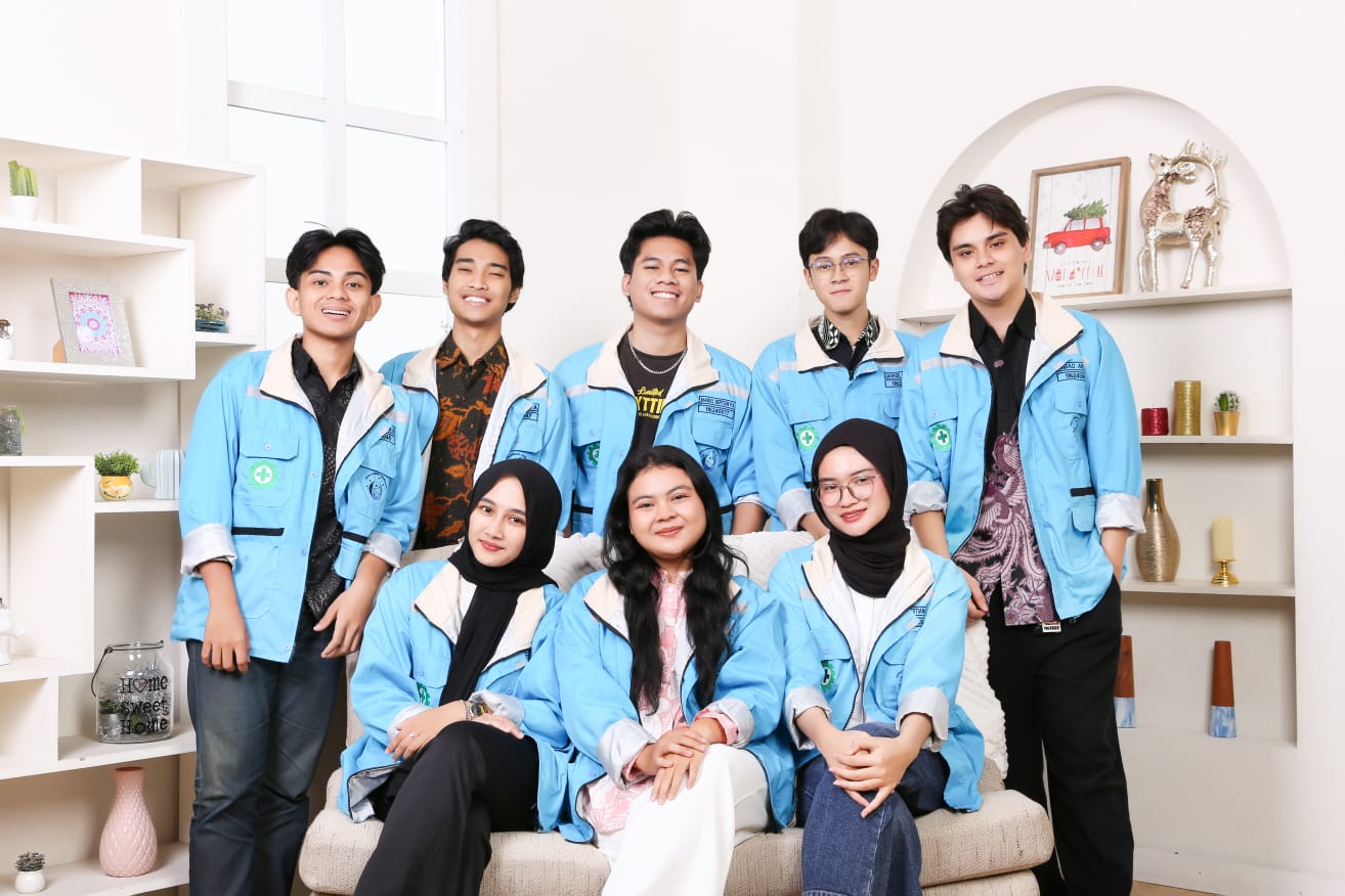 Tim asisten Laboratorium Kimia Dasar periode 2025/2026